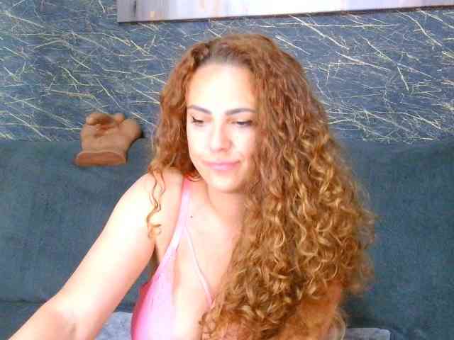 curlygirl35 curlygirl35