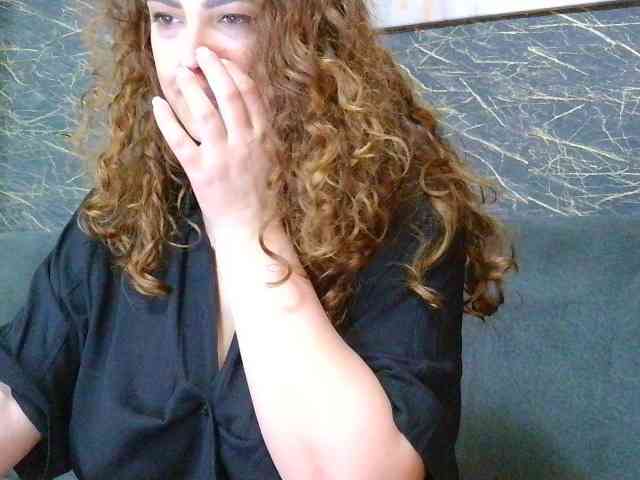 Modèle: curlygirl35