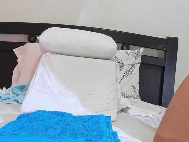 sexadiction-1 live cam on BongaCams