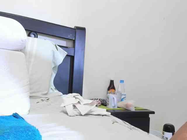 sexadiction-1 webcam