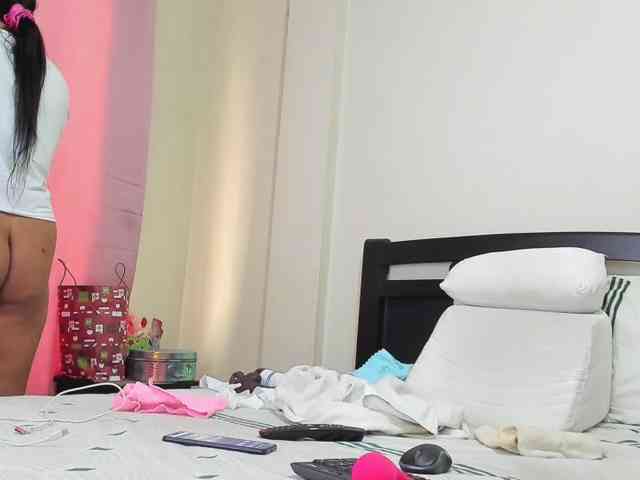 sexadiction-1 Live Webcam on BongaCams
