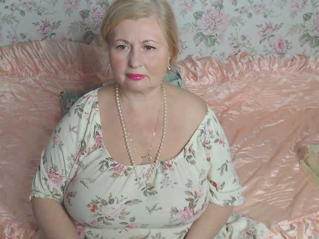 DonnaKlava's BongaCams show and profile