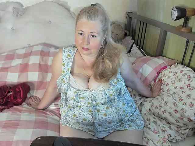 DonnaKlava webcam
