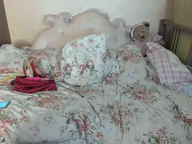 DonnaKlava webcam