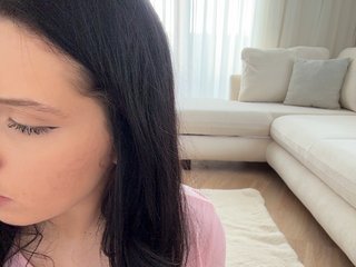MENNDI Porn Show