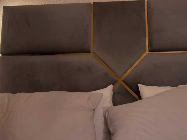 mendi-'s BongaCams show and profile