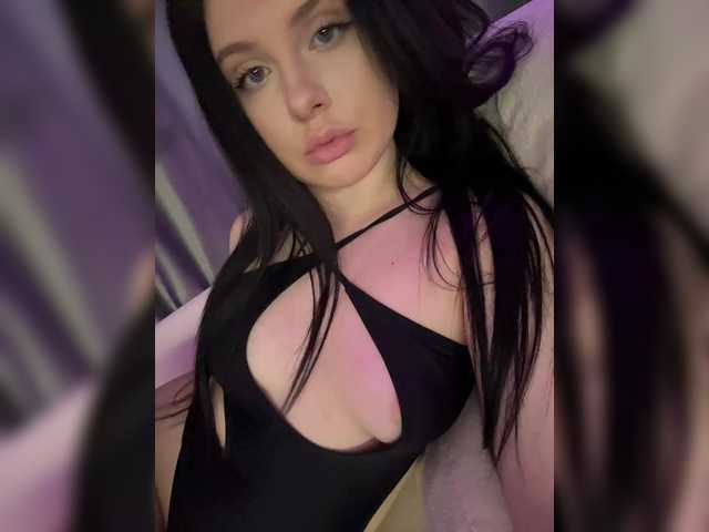 mendi- live sex show