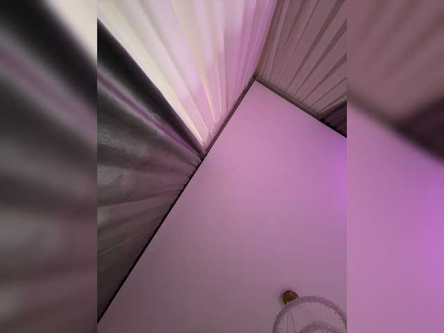 go to chat with MENNDI