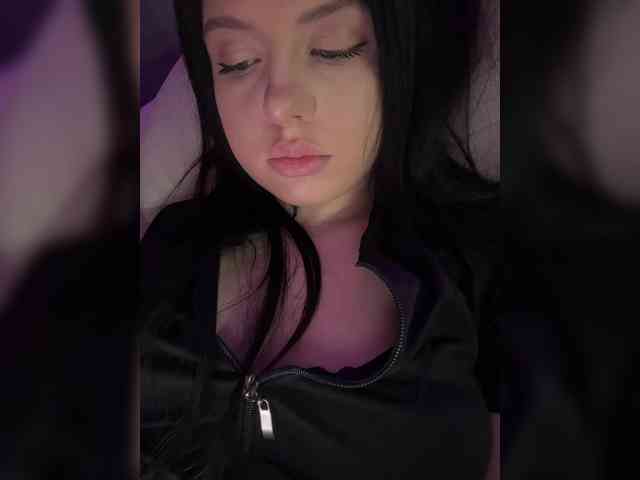 mendi- Live Webcam on BongaCams