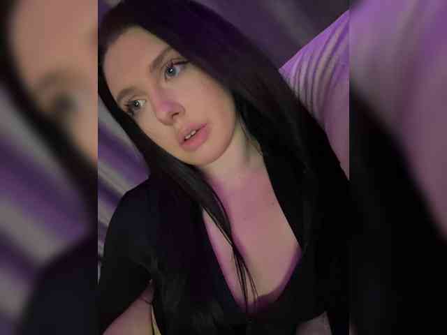 mendi- Sex Cam Show