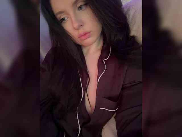mendi- Sex Cam Show