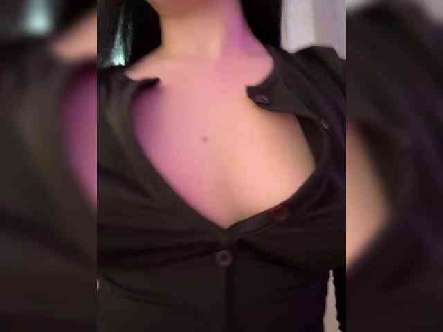 mendi- Sex Cam Show