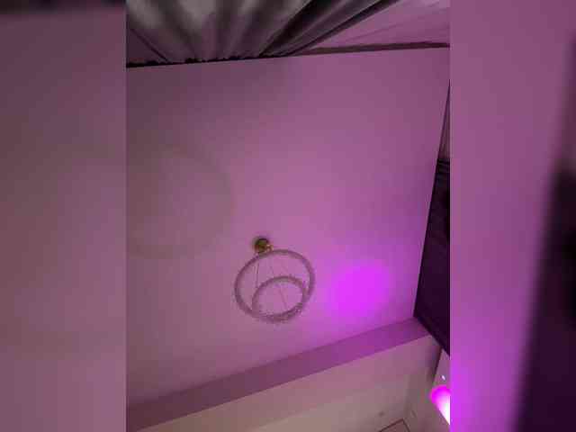 MENNDI webcam