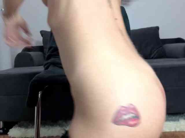 SweetCassie webcam