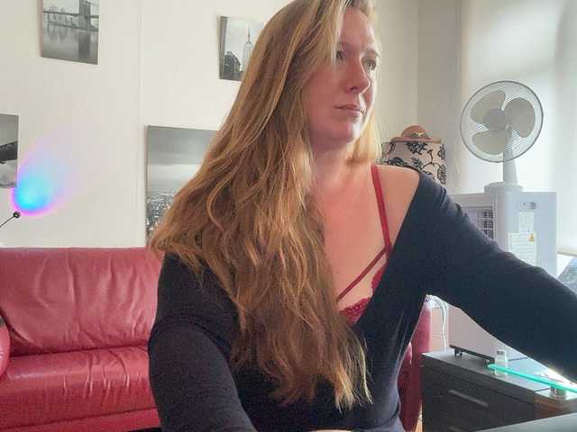 MazyMi live cam on BongaCams