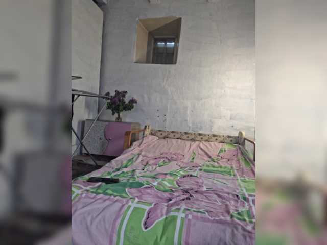 MazyMi live cam