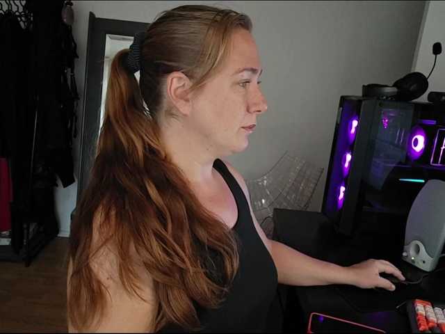 MazyMi live cam on BongaCams