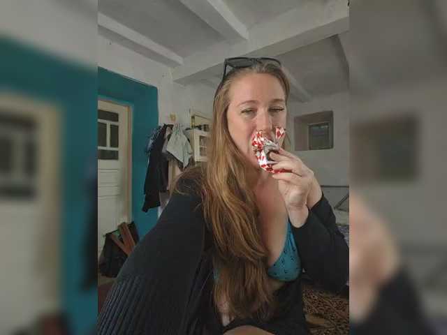MazyMi live cam on BongaCams