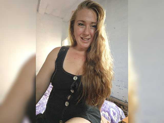 MazyMi live cam on BongaCams