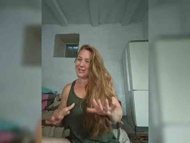 adult video chat MazyMi