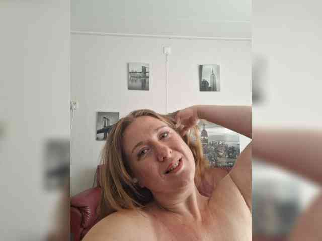 MazyMi Sex Cam Show