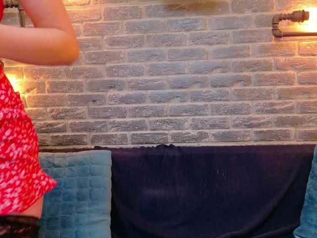 Lisa-Caprice live cam preview