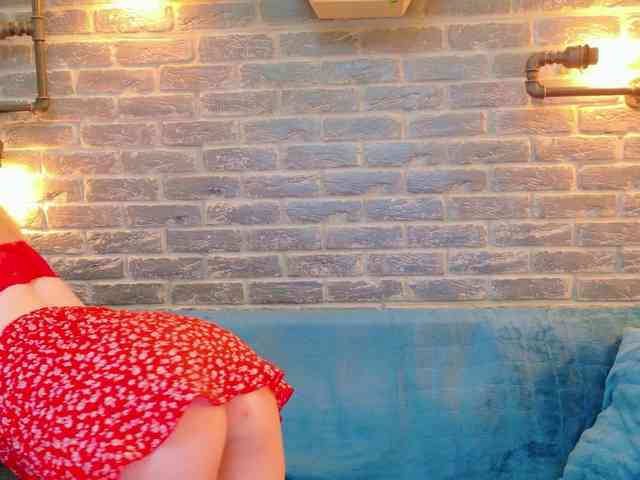 Lisa-Caprice webcam