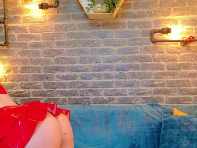Lisa-Caprice webcam