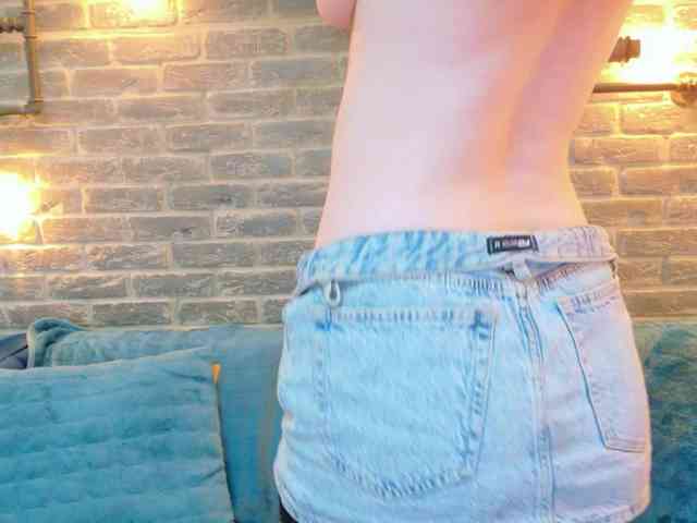 Lisa-Caprice Live Webcam on BongaCams