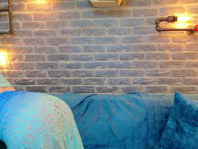 Lisa-Caprice webcam