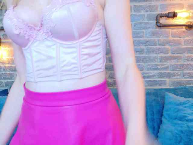 Lisa-Caprice webcam