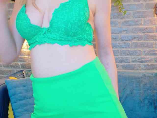 Lisa-Caprice webcam