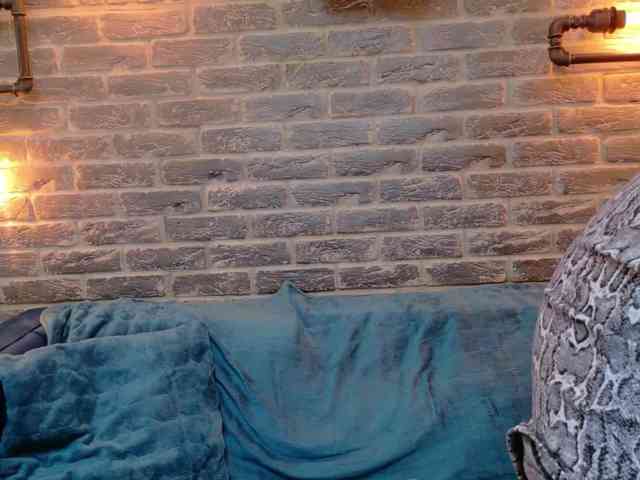 Lisa-Caprice webcam