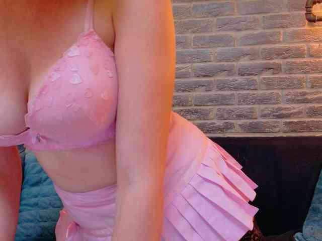 Lisa-Caprice webcam