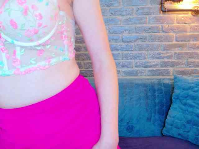 Lisa-Caprice webcam