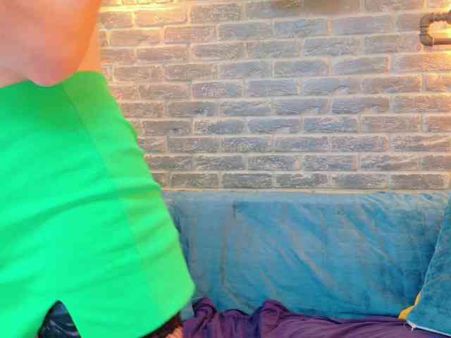 Lisa-Caprice webcam