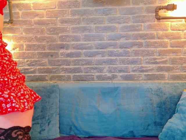 Lisa-Caprice webcam