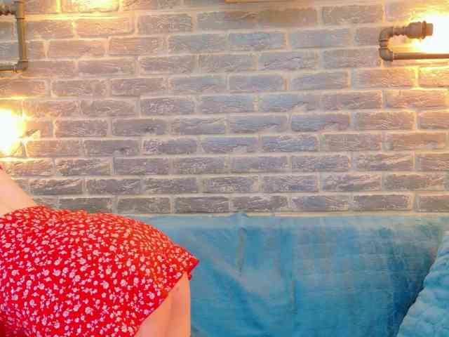 Lisa-Caprice webcam