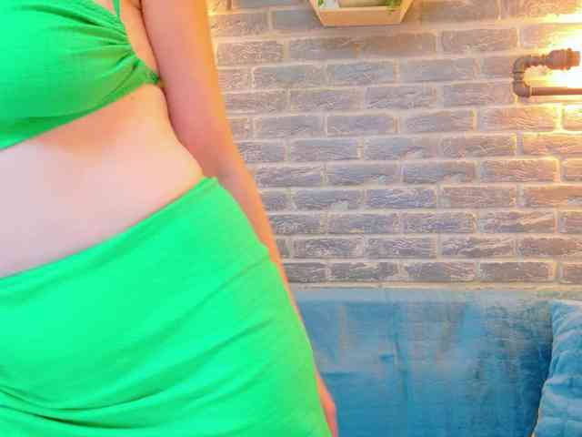 Lisa-Caprice webcam
