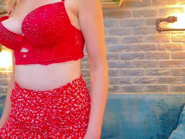 Lisa-Caprice webcam