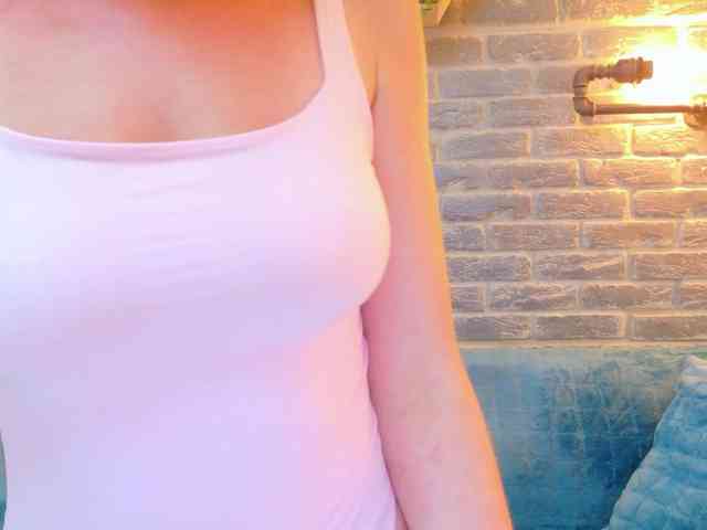Lisa-Caprice webcam