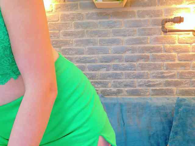 Lisa-Caprice webcam