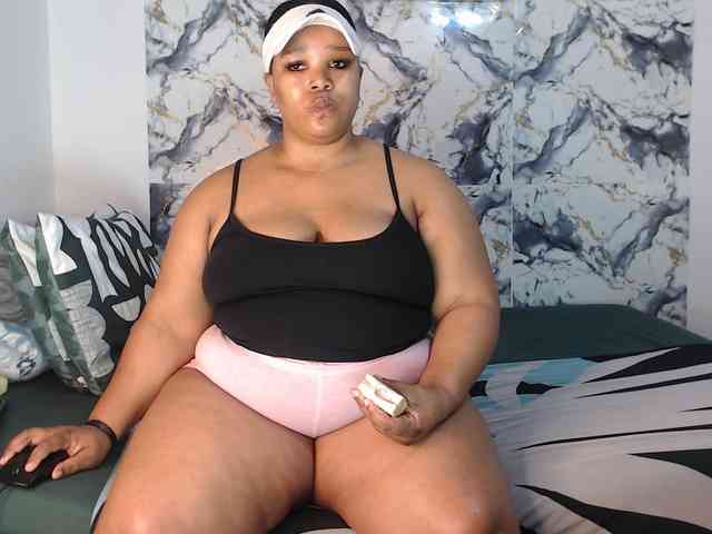 SexyChill1992 webcam