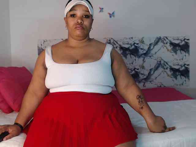 SexyChill1992 Live Webcam on BongaCams