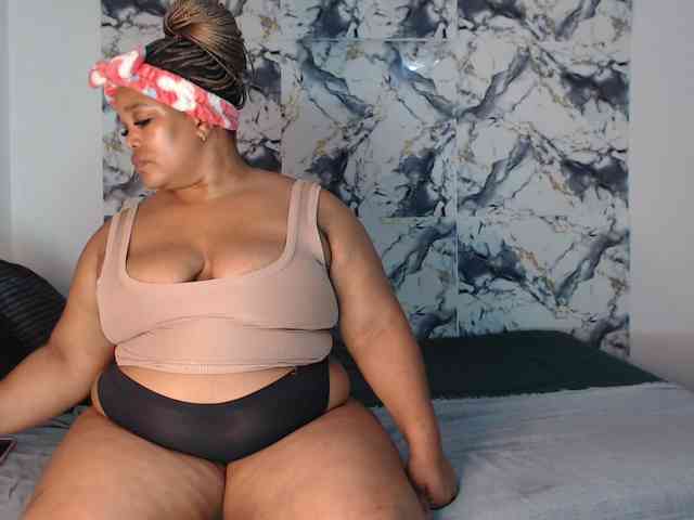 SexyChill1992 webcam