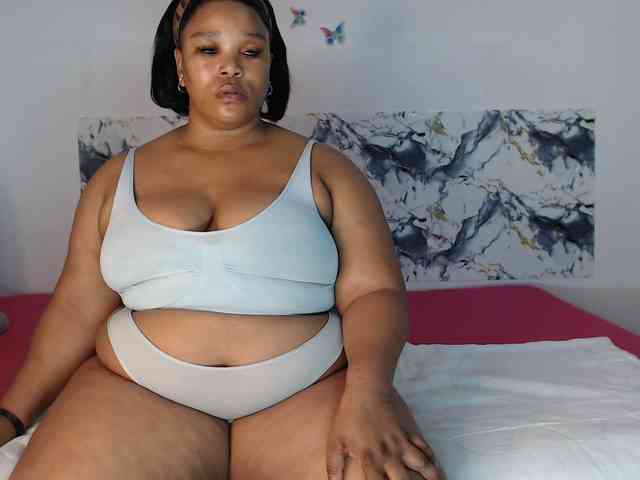 SexyChill1992 webcam