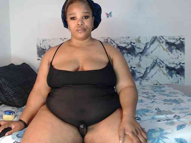 SexyChill1992 webcam