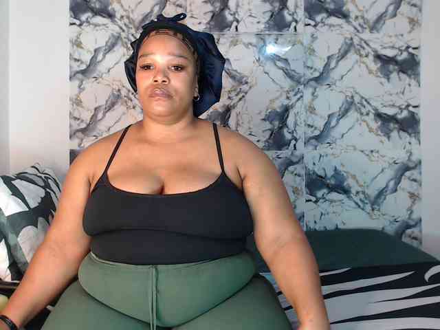SexyChill1992 webcam