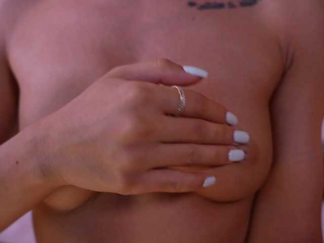 ohhliviaa live webcam show