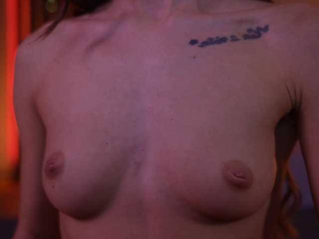 ohhliviaa live cam on BongaCams